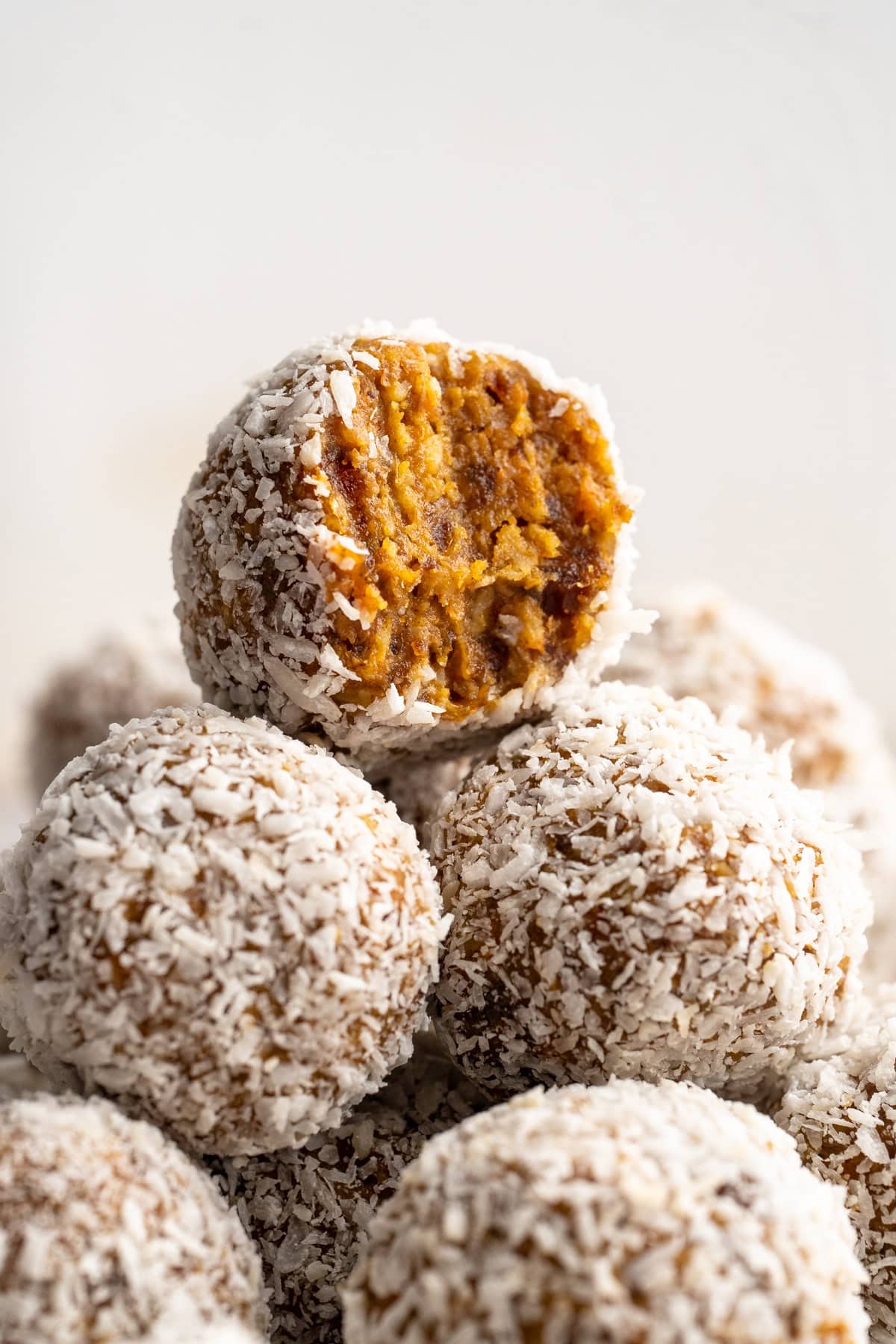 No Bake Carrot Cake Energy Bites