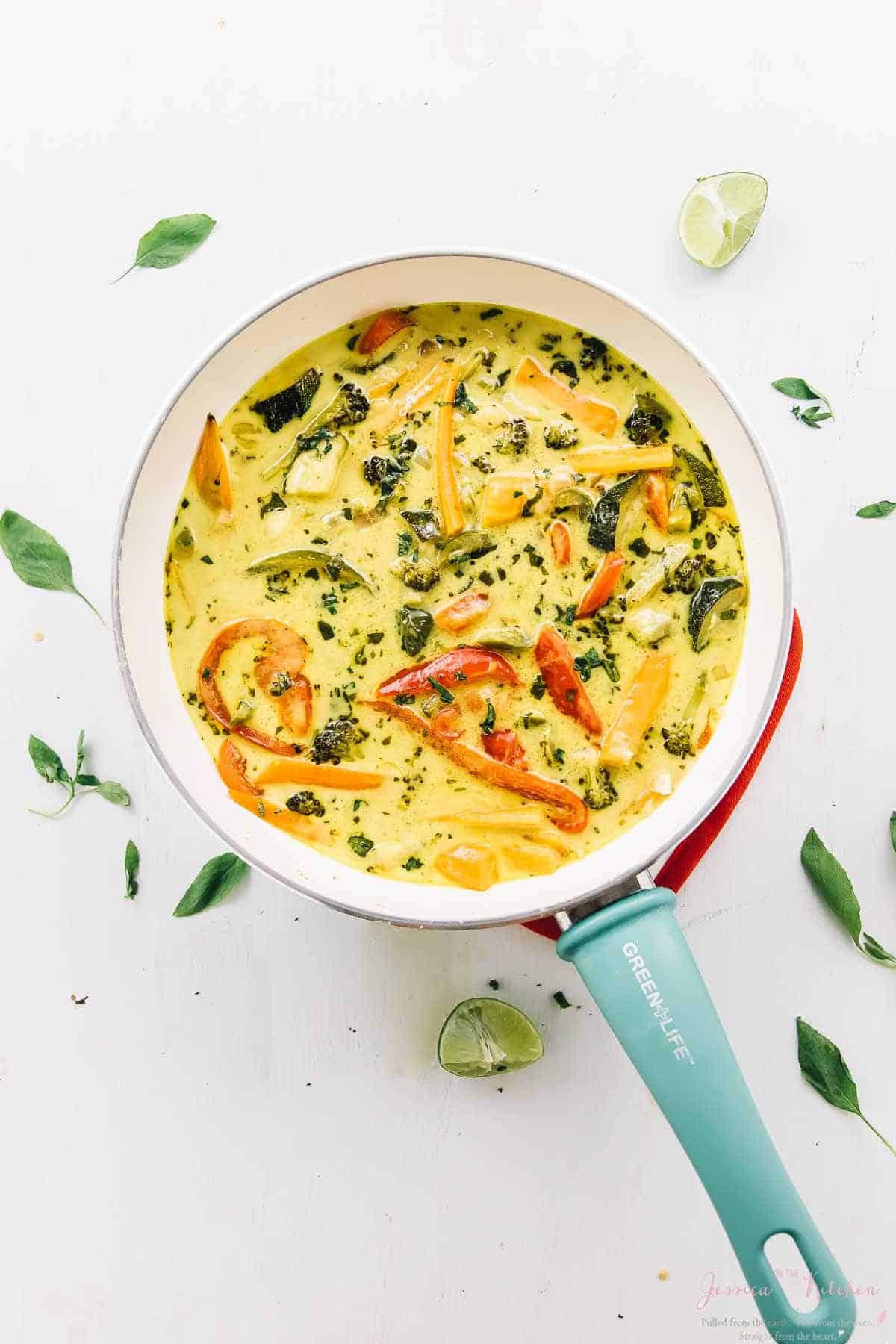 Thai Green Curry Recipe (15 Minutes Prep, Vegan & Gluten Free)