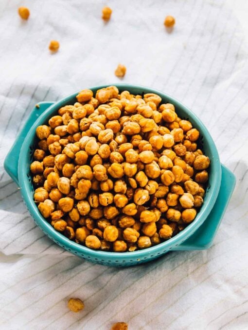 How To Make Crispy Roasted Chickpeas | Jessica In The Kitchen