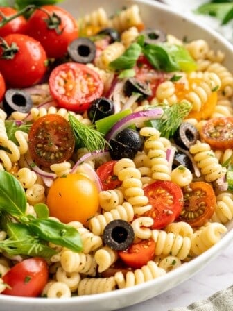 15 minute vegan pasta salad in serving bowl