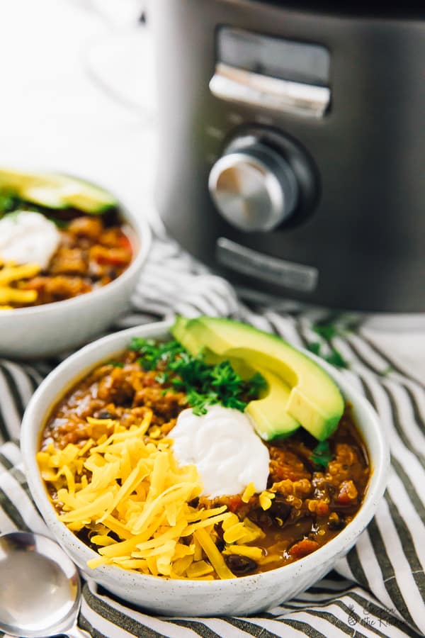 Slow Cooker Vegetarian Quinoa Chili - Cafe Delites