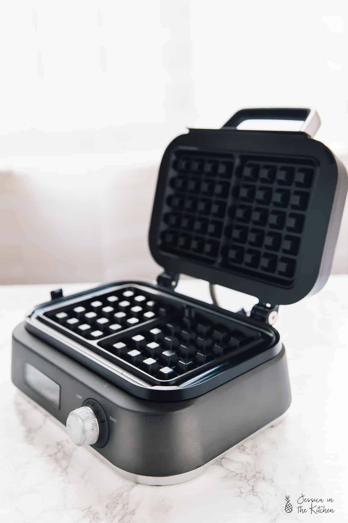 how to use a villaware waffle maker