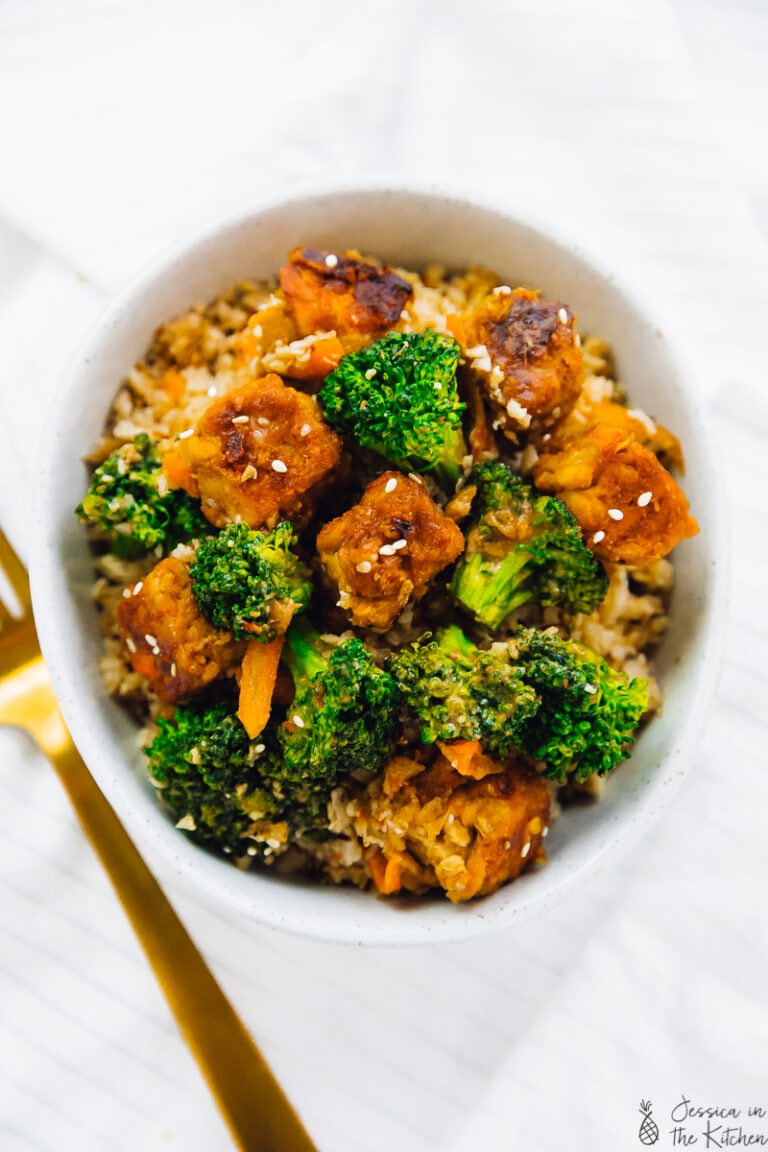 Tempeh Stir Fry with Peanut Ginger Sauce (Vegan) Jessica in the Kitchen