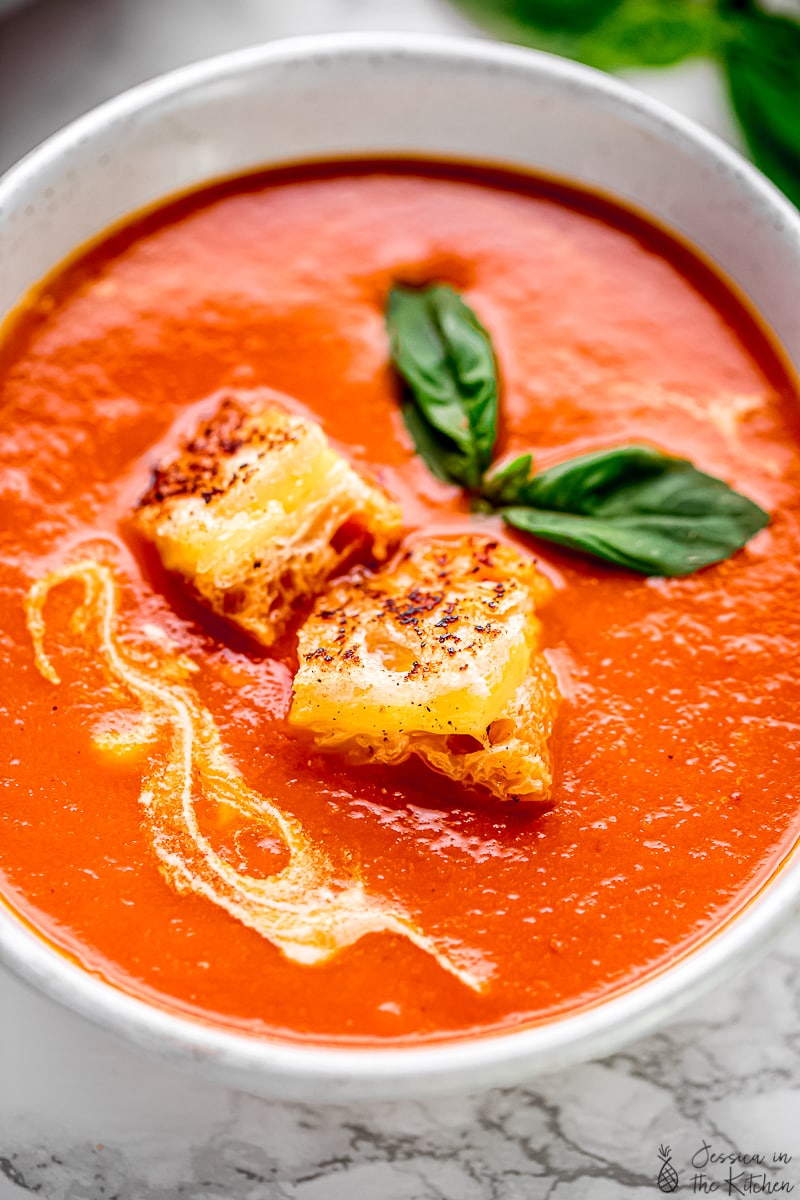 Creamy Tomato Soup With Cheesy Croutons Vegan Jessica In The Kitchen 3554