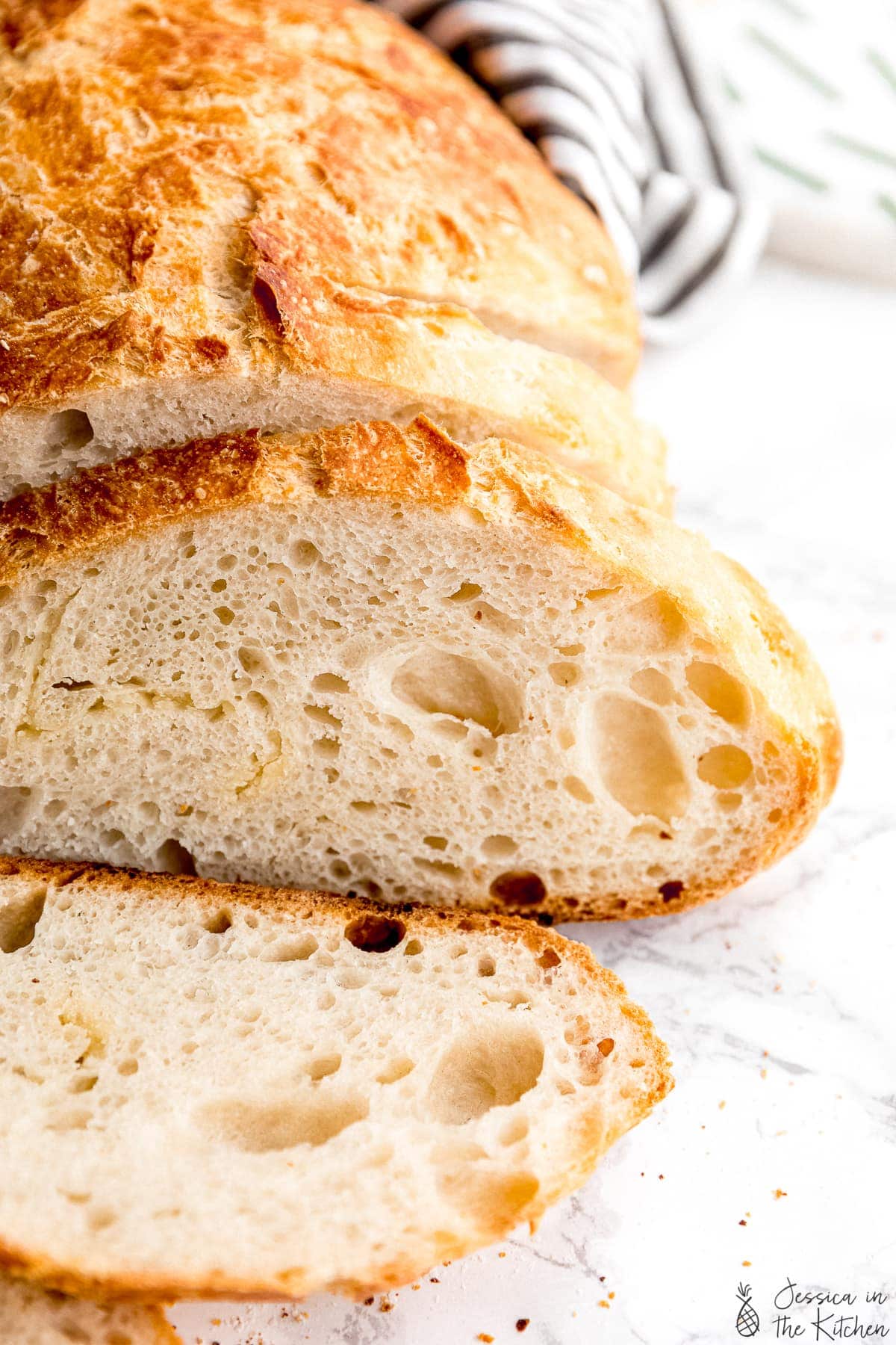 No Knead Bread (Dutch Oven Bread) - Jessica in the Kitchen