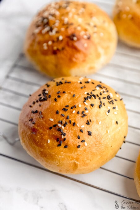 Vegan Burger Buns (Soft and Fluffy) - Jessica in the Kitchen