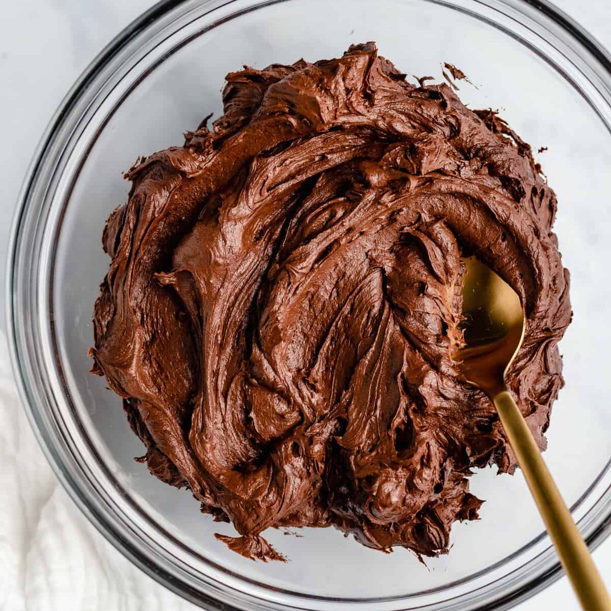 Vegan Chocolate Frosting (6 Ingredients) - Jessica in the Kitchen