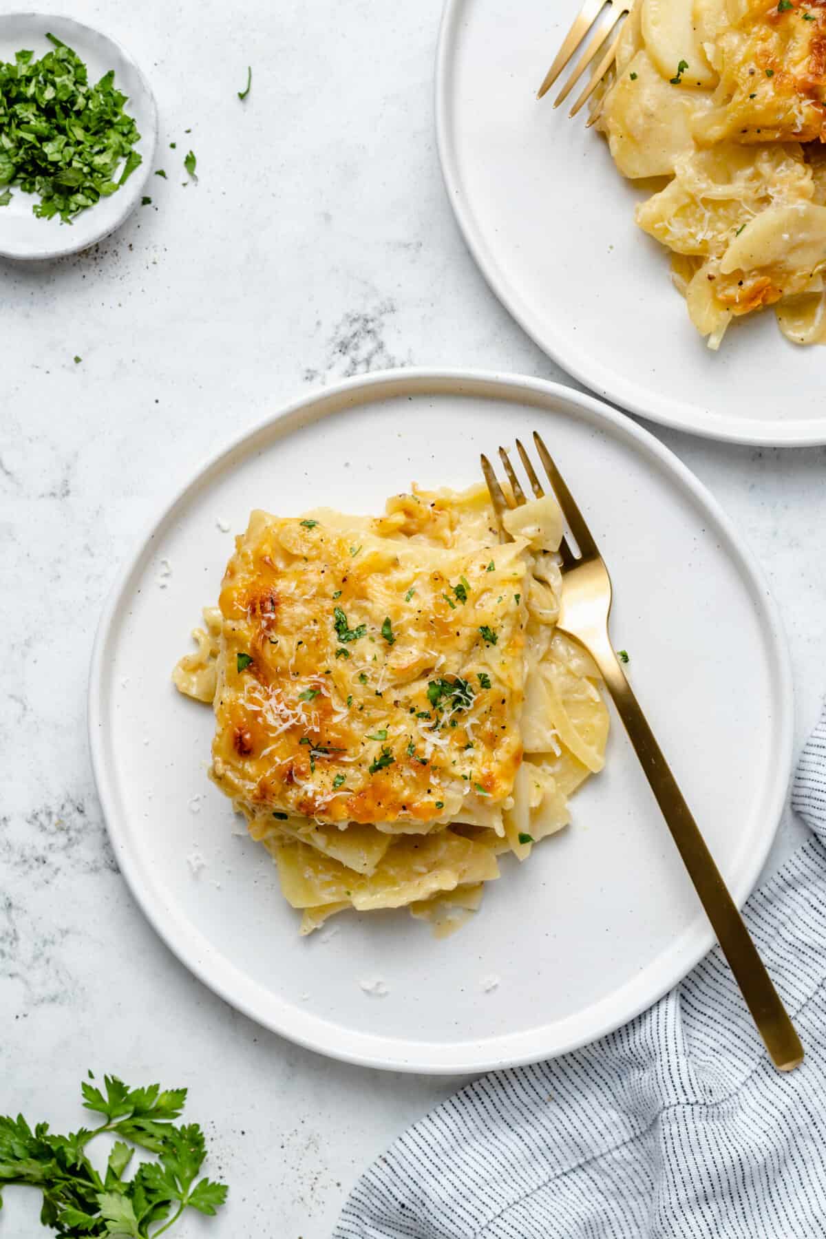 Creamy Vegan Scalloped Potatoes | Jessica in the Kitchen