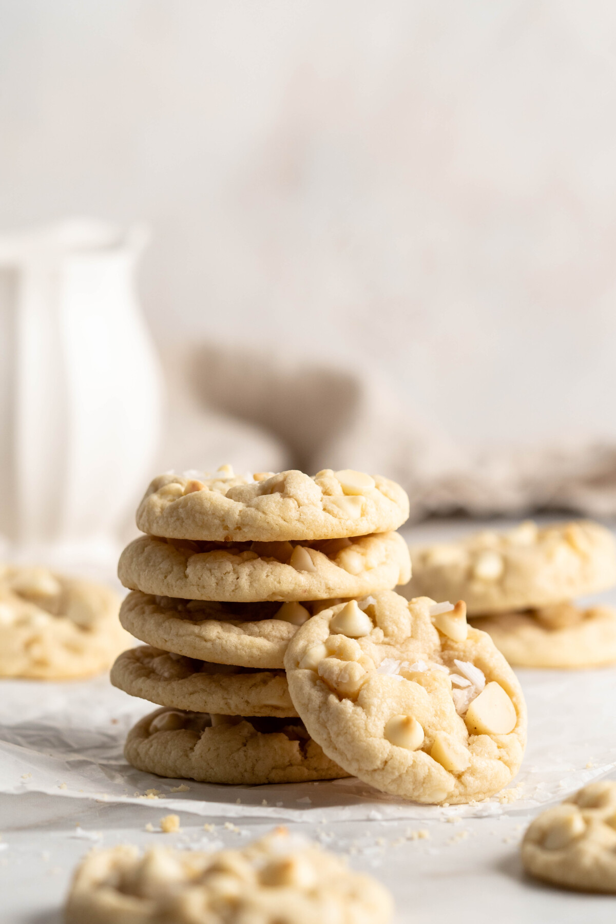 White Chocolate Macadamia Nut Cookies | Jessica in the Kitchen