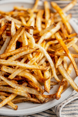 Easy Air Fryer Shoestring Fries | Jessica in the Kitchen