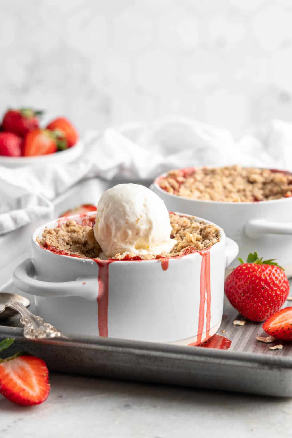 5-Ingredient Strawberry Crumble | Jessica in the Kitchen