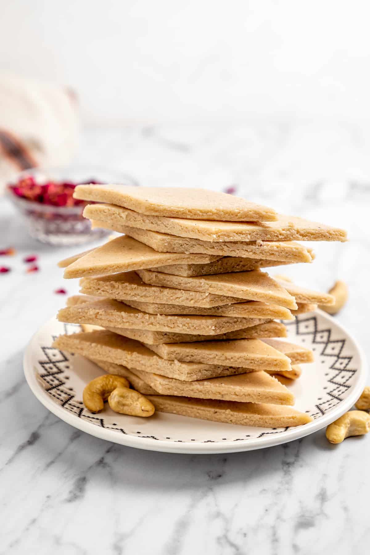 Vegan Kaju Katli (Cashew Fudge)