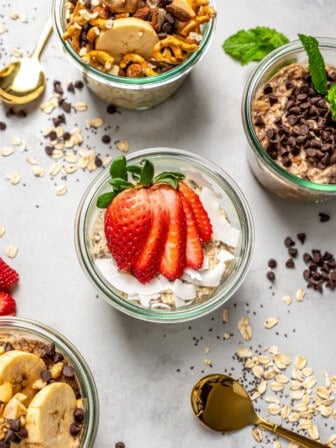 High-protein overnight oats in jars with toppings