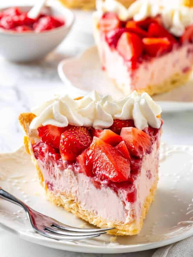 Strawberry Cream Pie - Jessica in the Kitchen