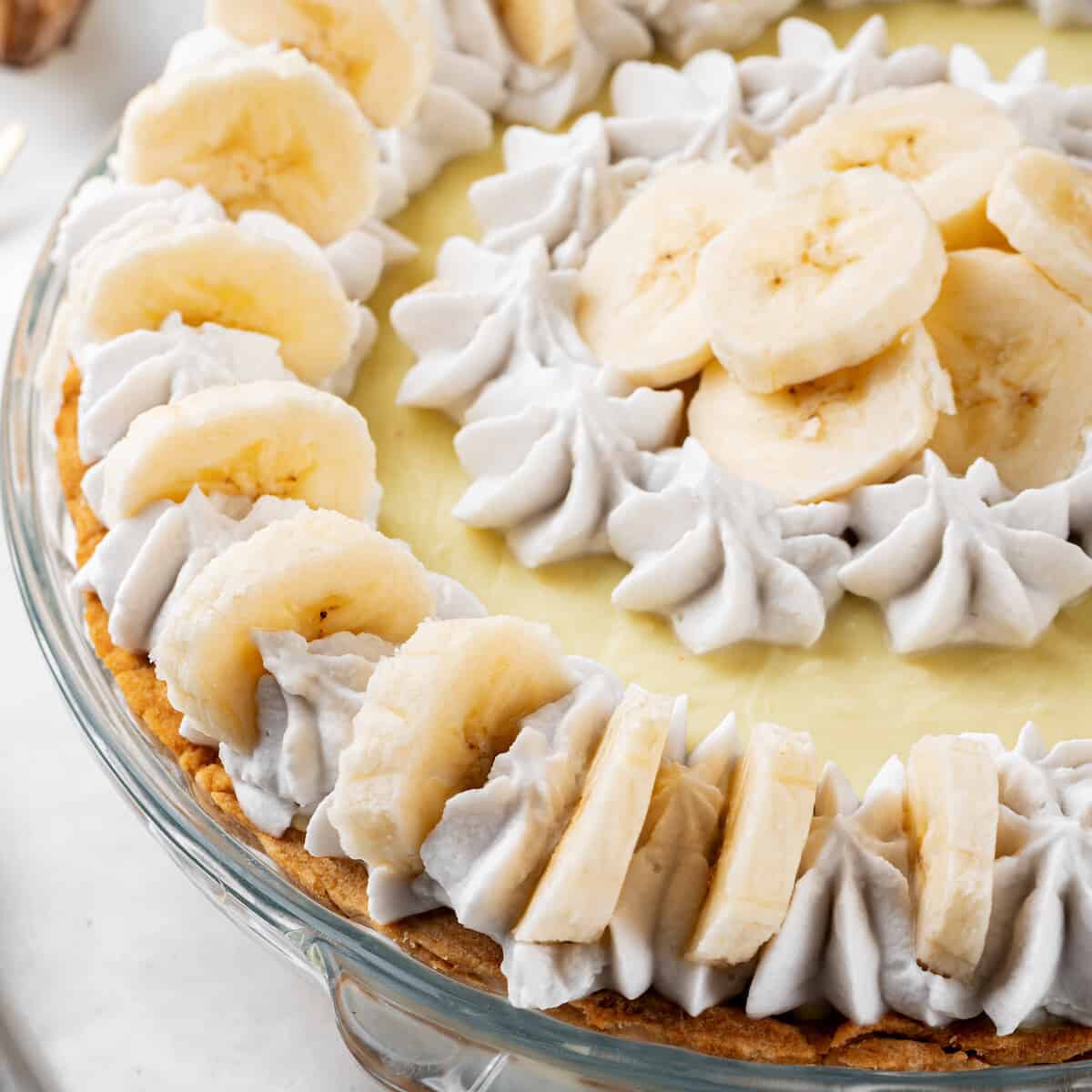 Homemade Banana Cream Pie | Jessica in the Kitchen