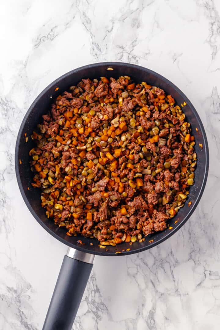 Filling for tourtière in skillet