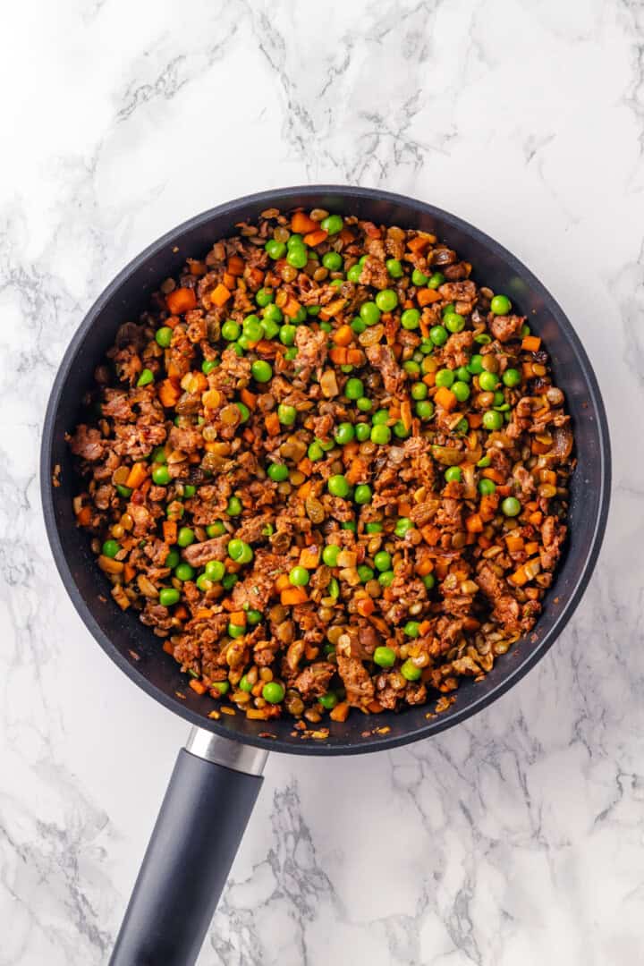 Filling for tourtière in skillet