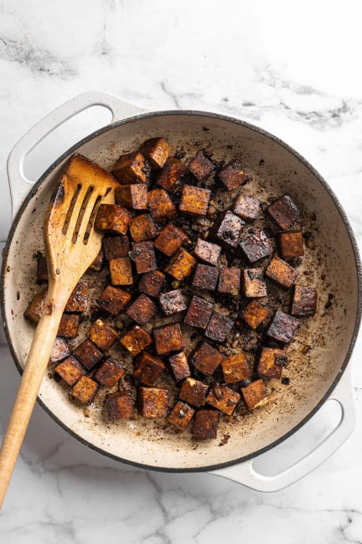 Cooking tofu in skillet