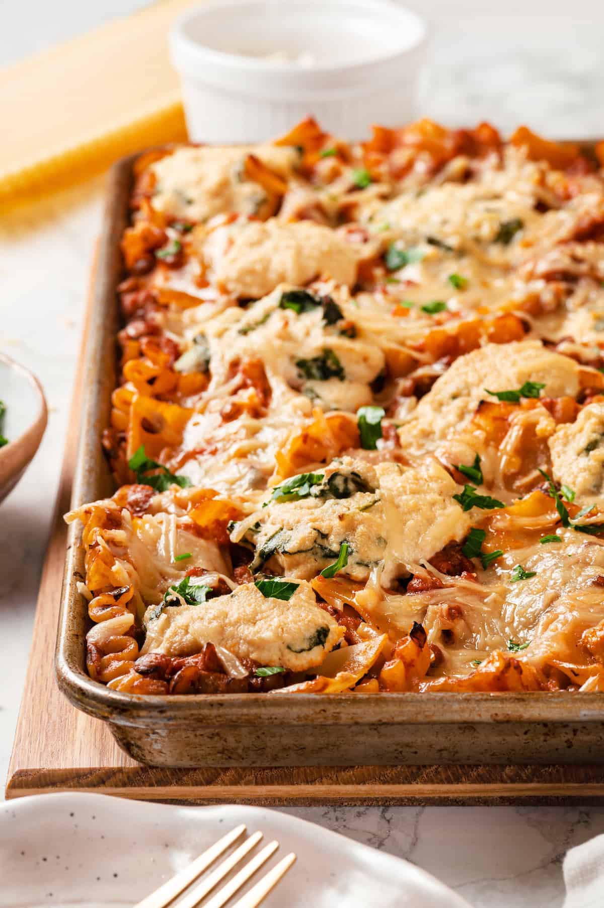 Crispy vegan sheet pan lasagna