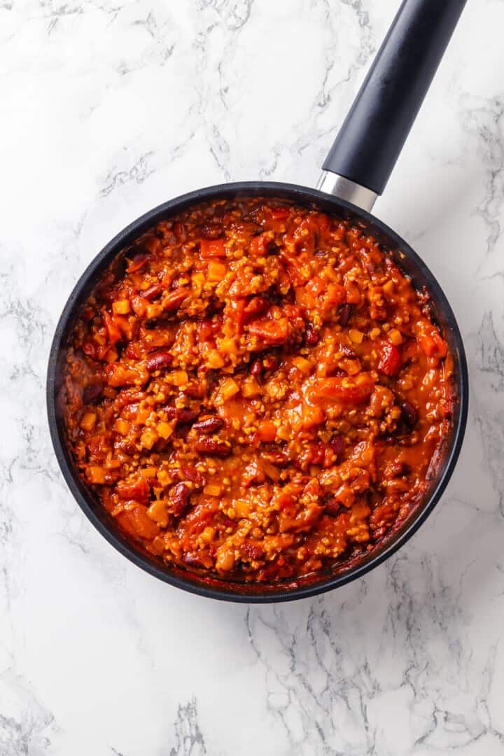Vegan chili in pan.