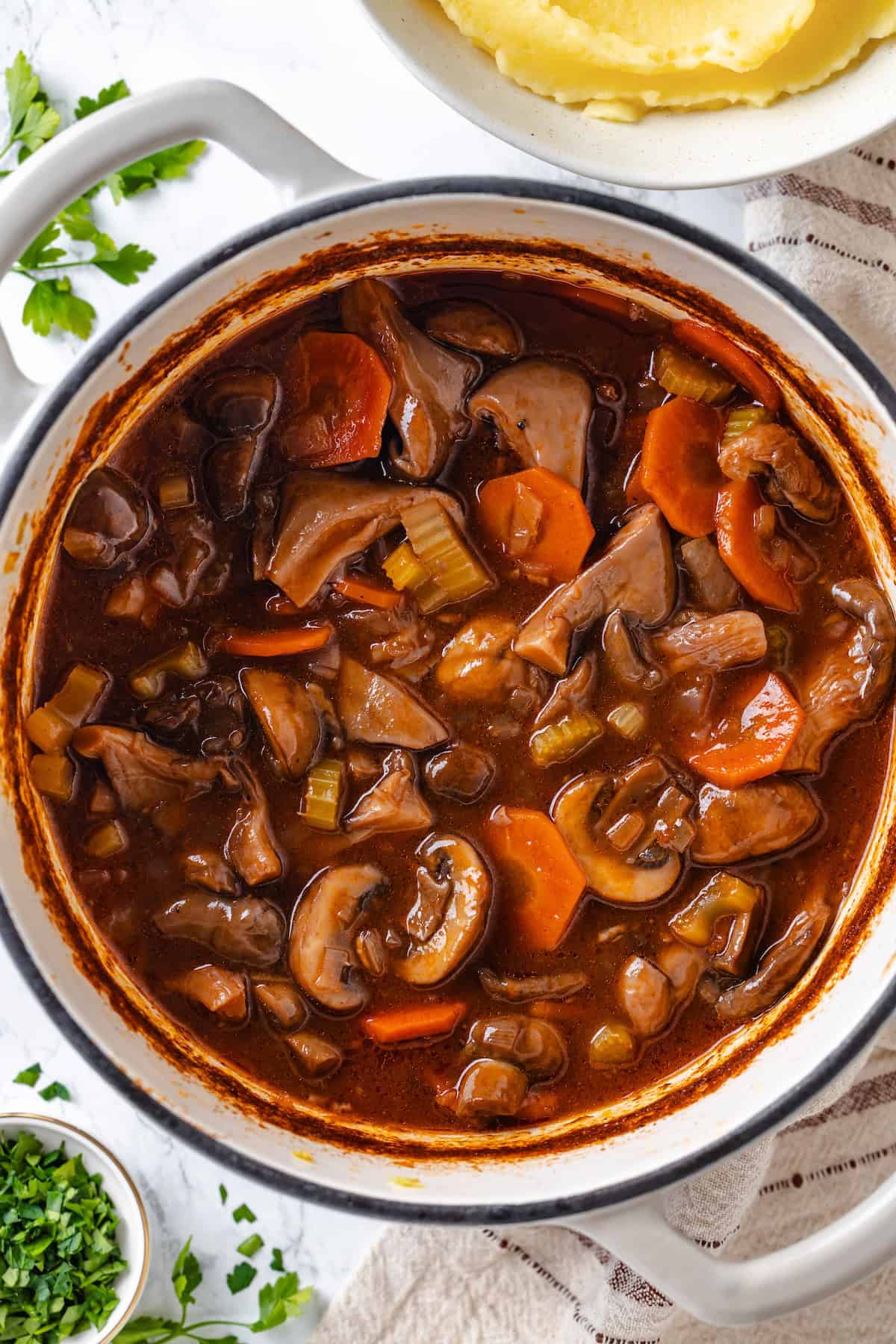 Vegan Mushroom Bourguignon