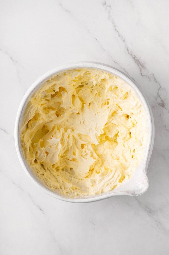 Buttery, melt-in-your-mouth and coated in powdered sugar, these vegan Mexican wedding cookies have everything you love about the original! Creamed butter and sugar in mixing bowl.