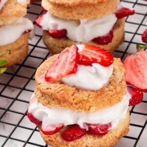 Vegan strawberry shortcakes on a cooling rack.